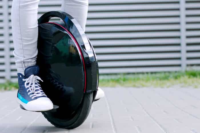 An Ultimate Guide To Buy The Fast Electric Unicycle (2022)